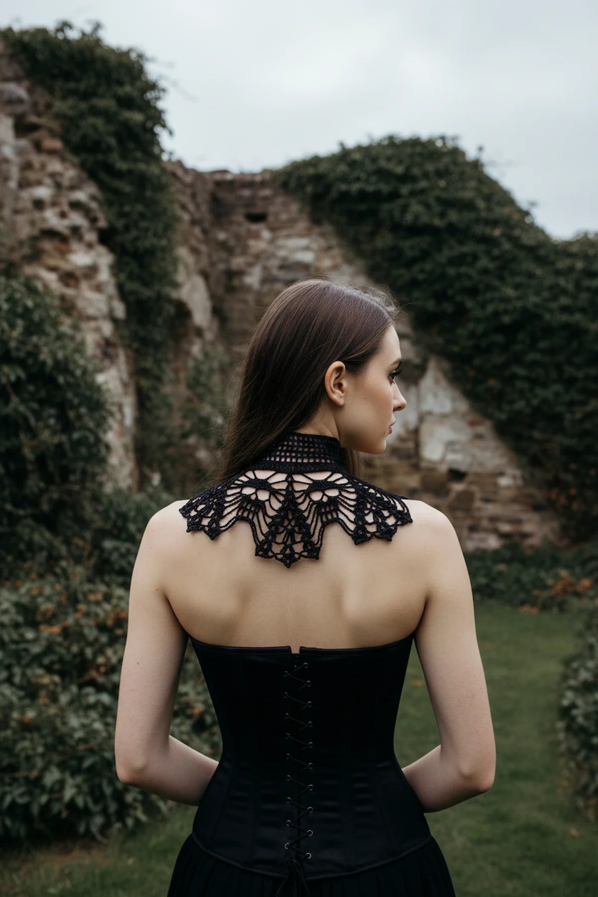 Gothic Collar with Skulls - Black Lace